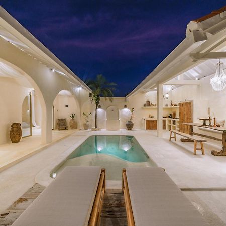 Villa Stella: 2Br Vibrant Mediterranean Oasis 坎古 外观 照片